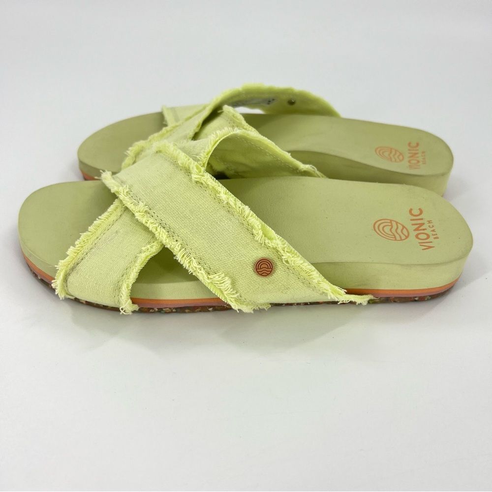 Vionic Beach Panama Crisscross Strap Slip On Sandals Pale Lime 7 - Picture 2 of 12